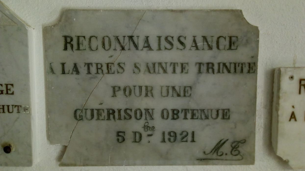 ex-voto mural : Reconnaissance à la très Sainte Trinité pour une guérison obtenue 5DBRE 1921 M.C. - © Ministère de la Culture (France), Direction Régionale des Affaires Culturelles de Corse – Tous droits réservés