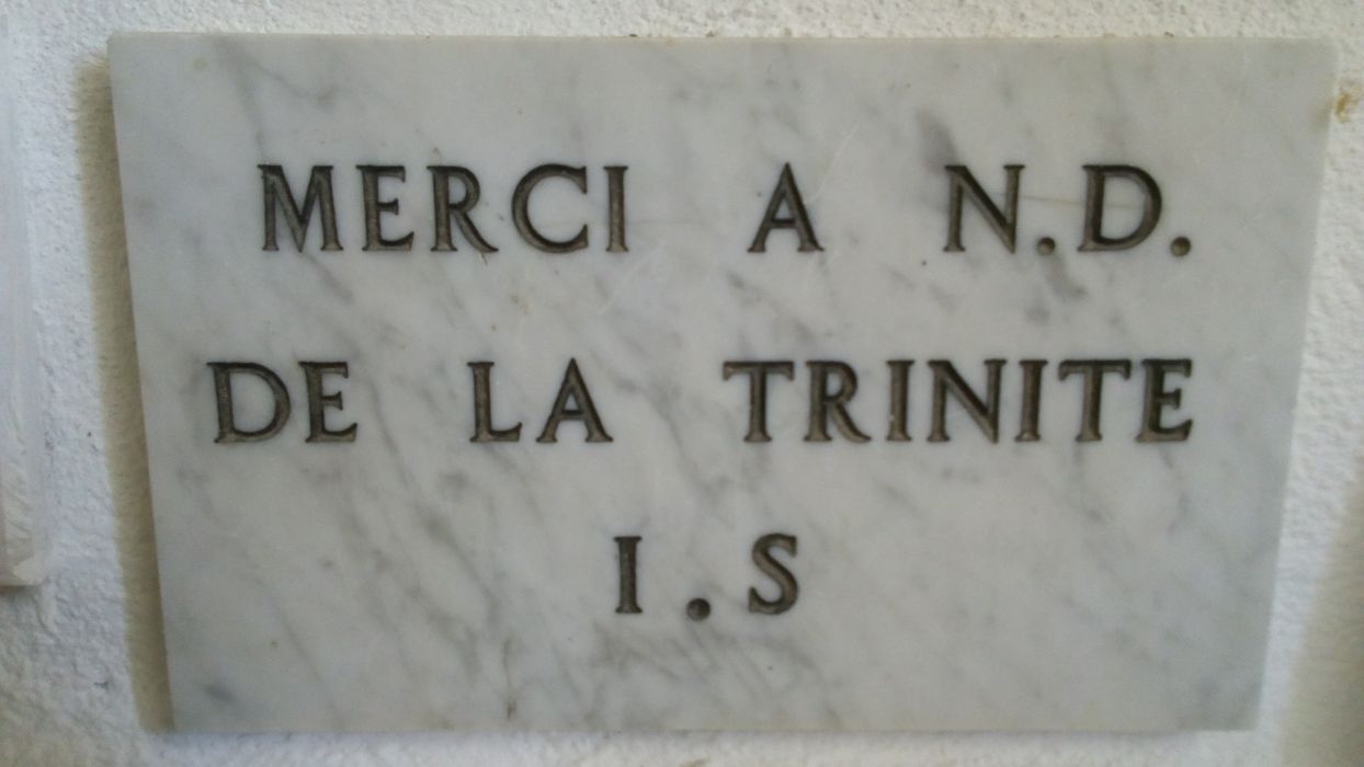 ex-voto mural : Merci à ND de la Trinité IS - © Ministère de la Culture (France), Direction Régionale des Affaires Culturelles de Corse – Tous droits réservés