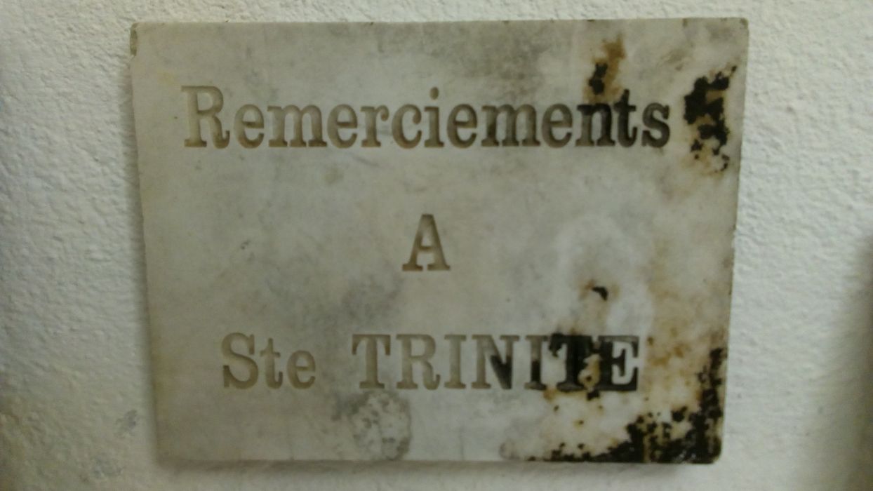 ex-voto mural : Remerciements à Sainte Trinité - © Ministère de la Culture (France), Direction Régionale des Affaires Culturelles de Corse – Tous droits réservés
