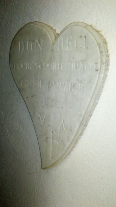 ex-voto mural : don reçu de la très sainte Trinité le 24 janvier 1901 V.A. + - © Ministère de la Culture (France), Direction Régionale des Affaires Culturelles de Corse – Tous droits réservés