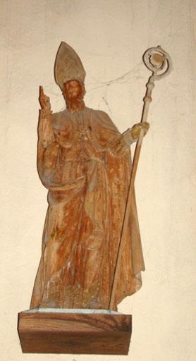 statue : Saint Priest (?), vue générale