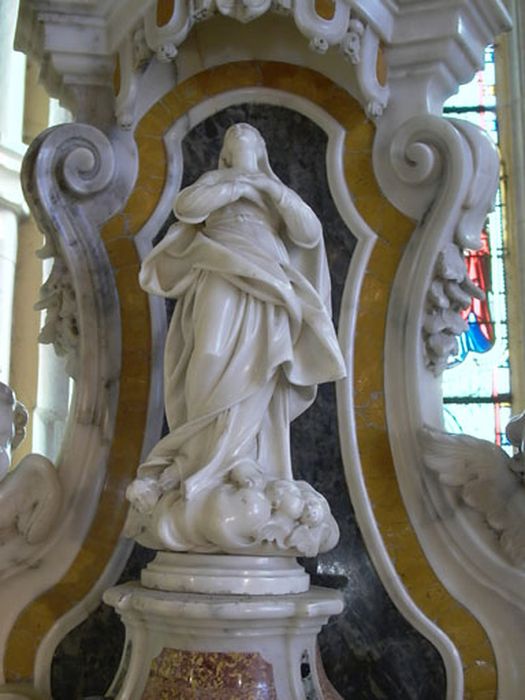 statue : l'Assomption de la Vierge