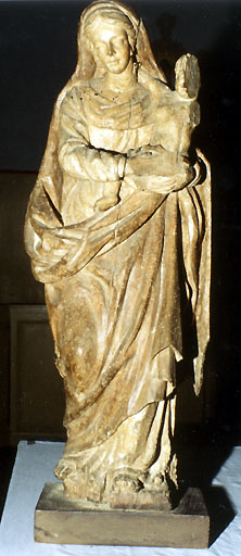 statue, vue générale - © Ministère de la culture (France) ; © Conseil départemental de l'Ain