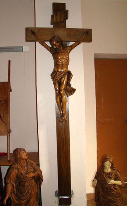 Croix : Christ du calvaire