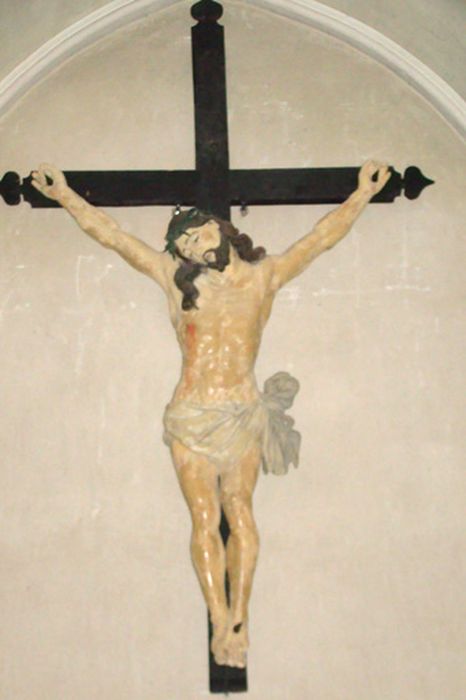 Croix : Christ en croix