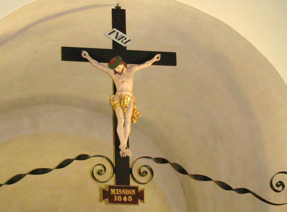 Croix : Christ en croix