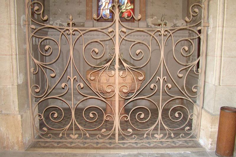 clôture de chapelle, vue générale