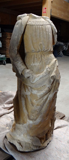 Statue petite nature : Saint Jean l'évangéliste - © Ministère de la Culture (France), Conservation des antiquités et des objets d’art de l’Ain, tous droits réservés