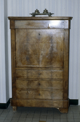 secrétaire - © Ministère de la Culture (France), Conservation des antiquités et des objets d’art de l’Ain, tous droits réservés