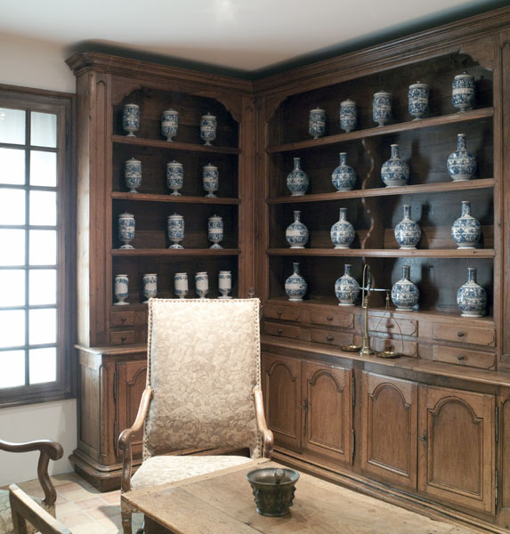 lambris de revêtement ; placard-buffet ; vaisselier - © Ministère de la Culture (France), Conservation des antiquités et des objets d’art de l’Ain, tous droits réservés
