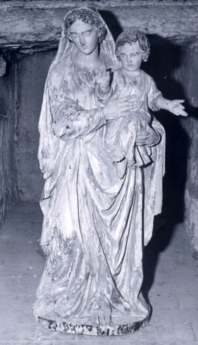 Statue petite nature : Vierge à l'Enfant - © Ministère de la Culture (France), Conservation des antiquités et des objets d’art de l’Ain, tous droits réservés