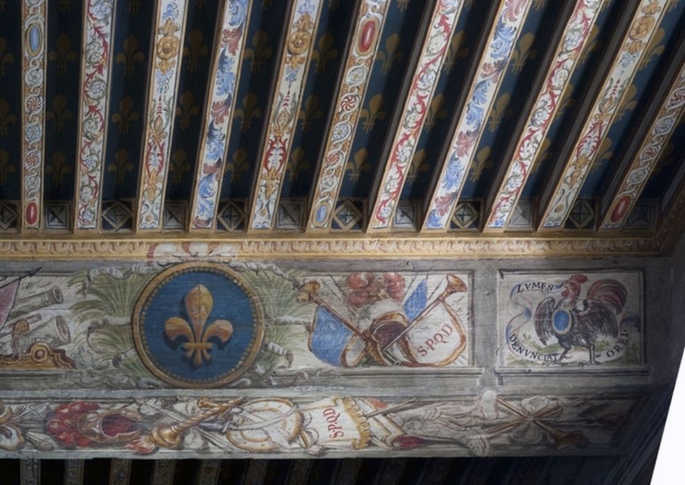 Ensemble du plafond de la salle d'audience : peintures monumentales (10), peintures monumentales (6) - © Ministère de la Culture (France), Conservation des antiquités et des objets d’art de l’Ain, tous droits réservés