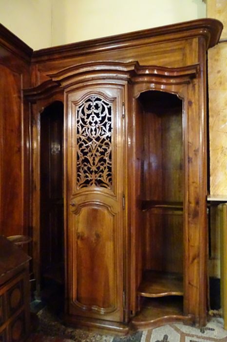 Confessionnal - © Ministère de la Culture (France), Conservation des antiquités et des objets d’art de l’Ain, tous droits réservés