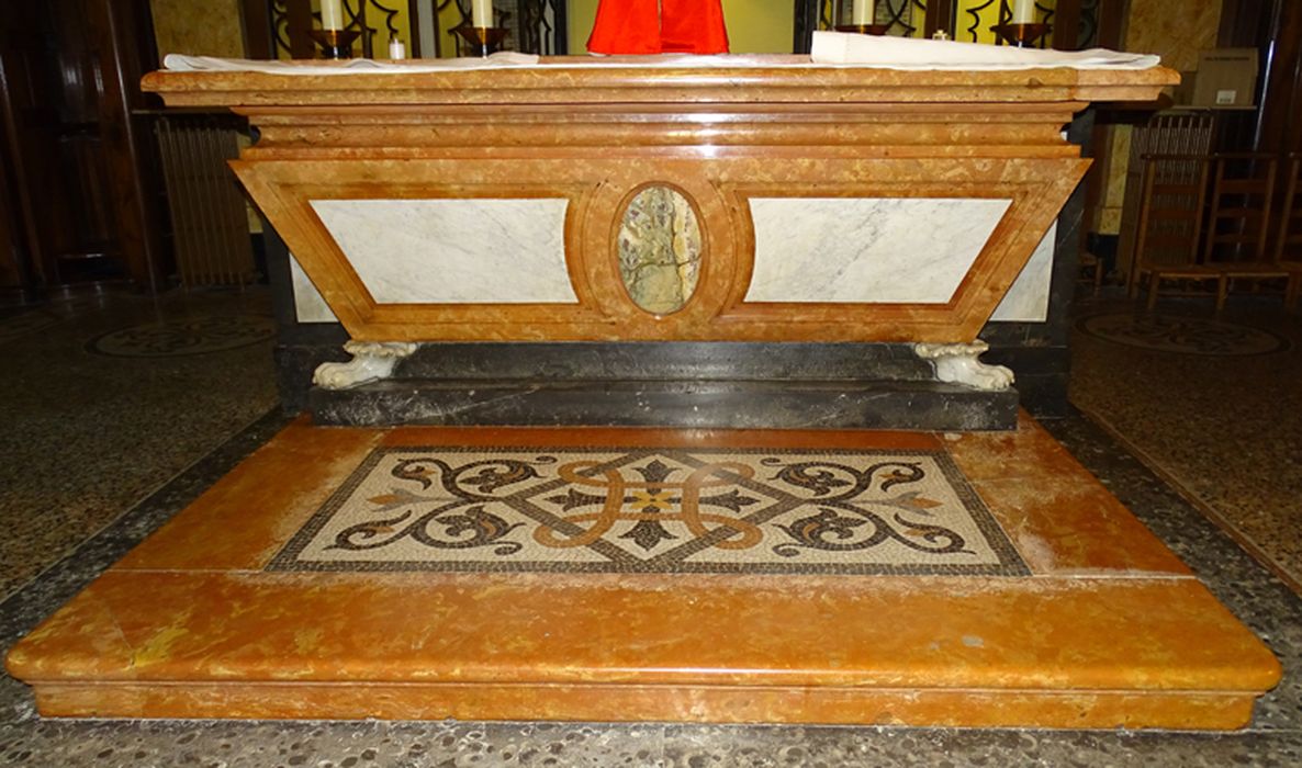Maître-Autel - © Ministère de la Culture (France), Conservation des antiquités et des objets d’art de l’Ain, tous droits réservés