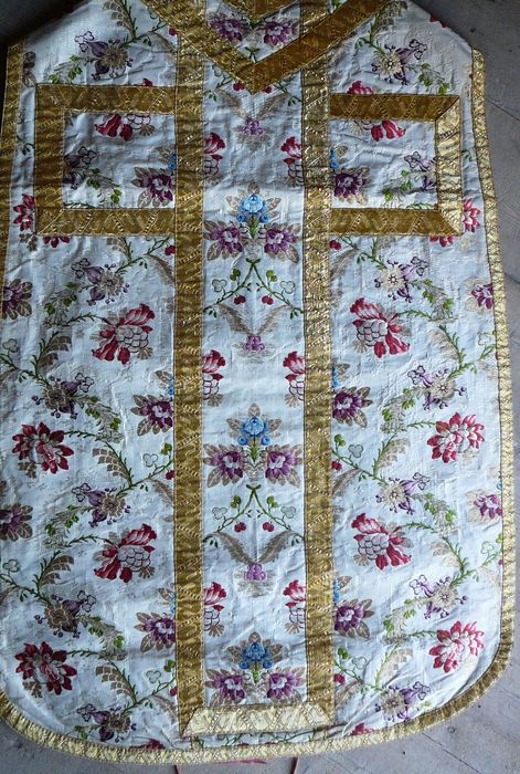 chasuble - © Ministère de la Culture (France), Conservation des antiquités et des objets d’art des Hautes-Alpes - Tous droits réservés