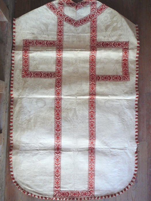 chasuble - © Ministère de la Culture (France), Conservation des antiquités et des objets d’art des Hautes-Alpes - Tous droits réservés
