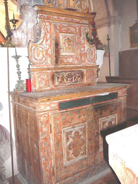 armoire aux vases sacrés - © Ministère de la Culture (France), Conservation des antiquités et des objets d’art des Hautes-Alpes - Tous droits réservés