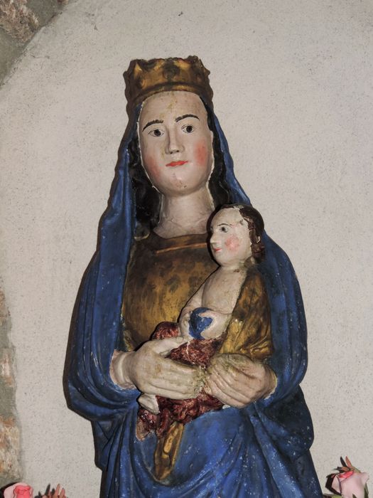statue : Vierge à l'Enfant, vue partielle
