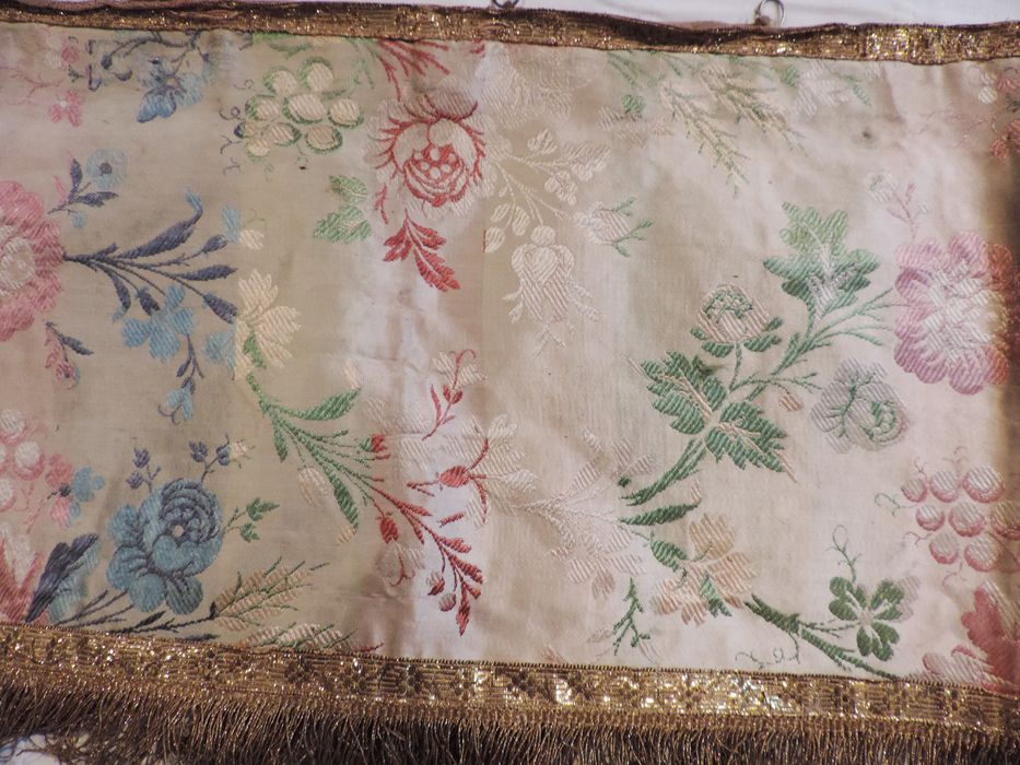 tours d'autel, détail - © Ministère de la Culture (France), Conservation des antiquités et des objets d’art des Hautes-Alpes - Tous droits réservés
