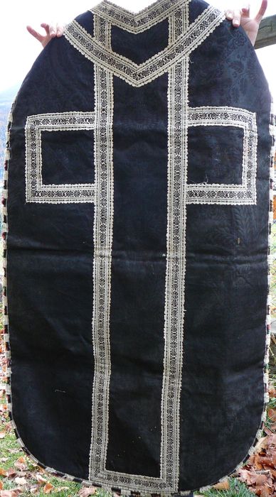 chasuble réversible - © Ministère de la Culture (France), Conservation des antiquités et des objets d’art des Hautes-Alpes - Tous droits réservés