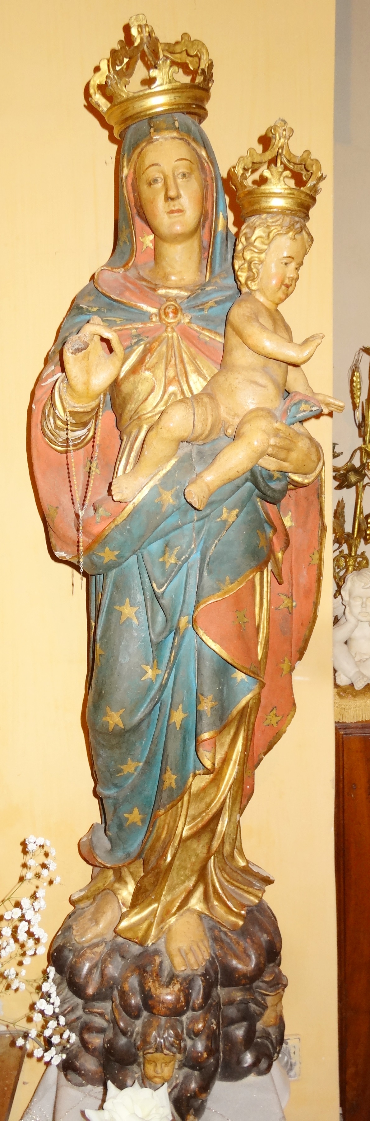 statue : Vierge et l'Enfant Jésus couronnés - © Ministère de la Culture (France), Conservation des antiquités et objets d'art des Alpes Maritimes – Tous droits réservés