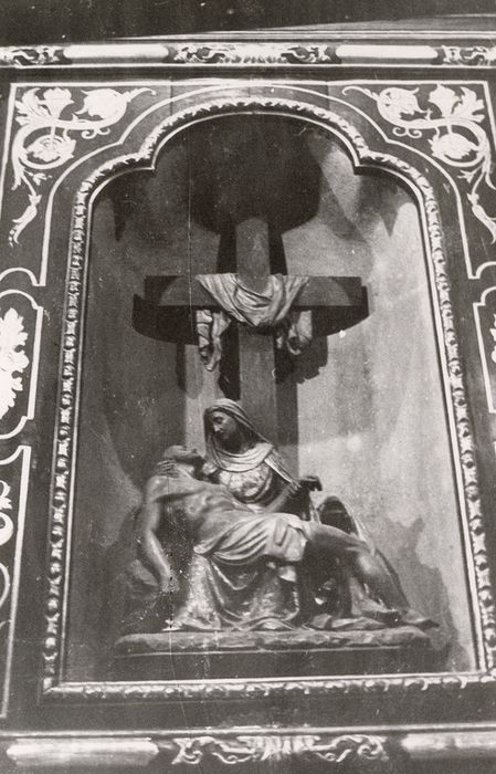 groupe sculpté : Vierge de pitié