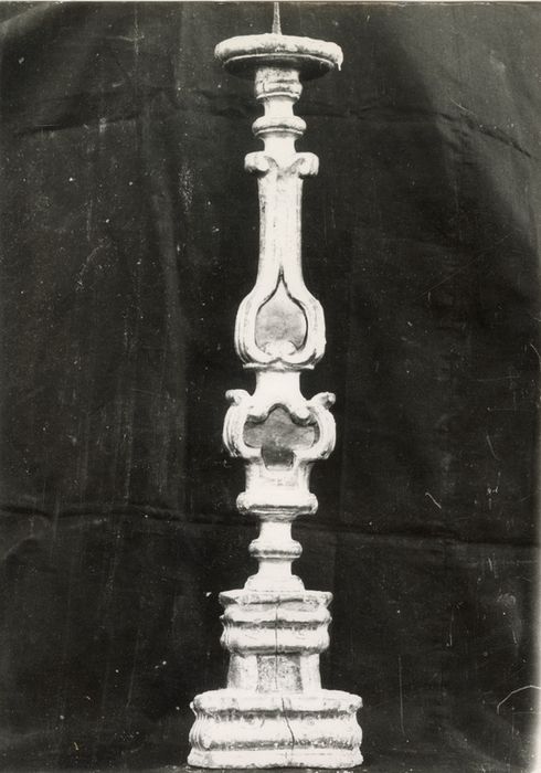 chandelier du maître-autel