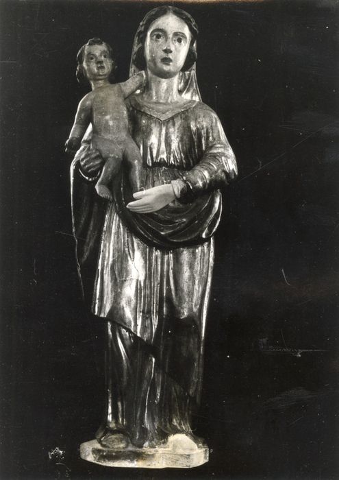 Statue : Vierge à l'Enfant