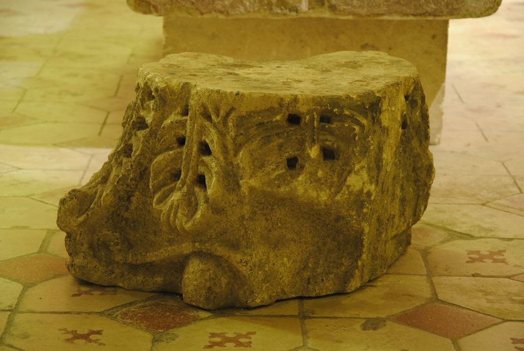 chapiteau, vue générale