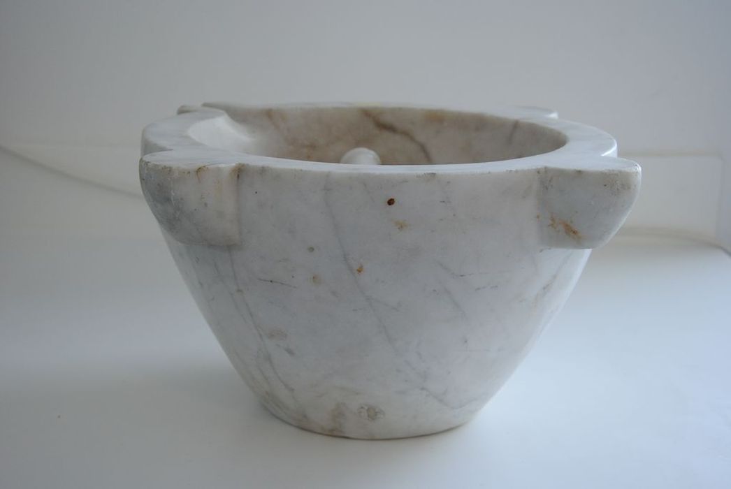 mortier, vue générale - © Ministère de la Culture (France), Médiathèque du patrimoine et de la photographie, Conservation des antiquités et des objets d’art de l’Ardèche – Tous droits réservés