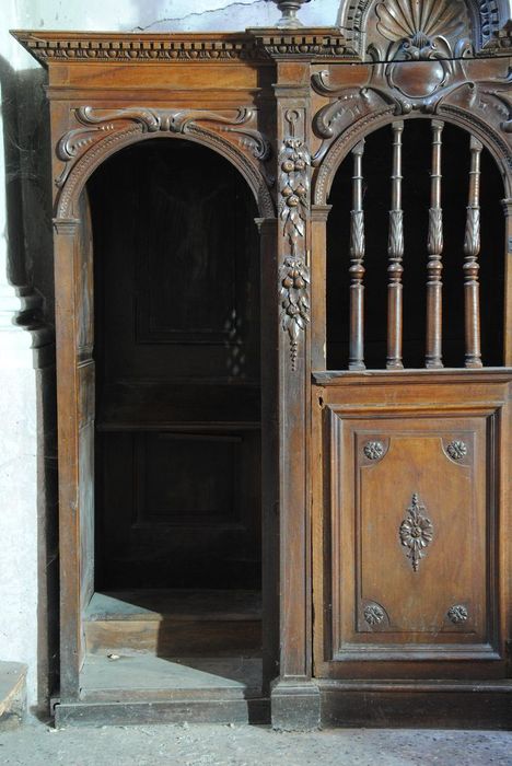 confessionnal, vue partielle - © Ministère de la Culture (France), Médiathèque du patrimoine et de la photographie, Conservation des antiquités et des objets d’art de l’Ardèche – Tous droits réservés
