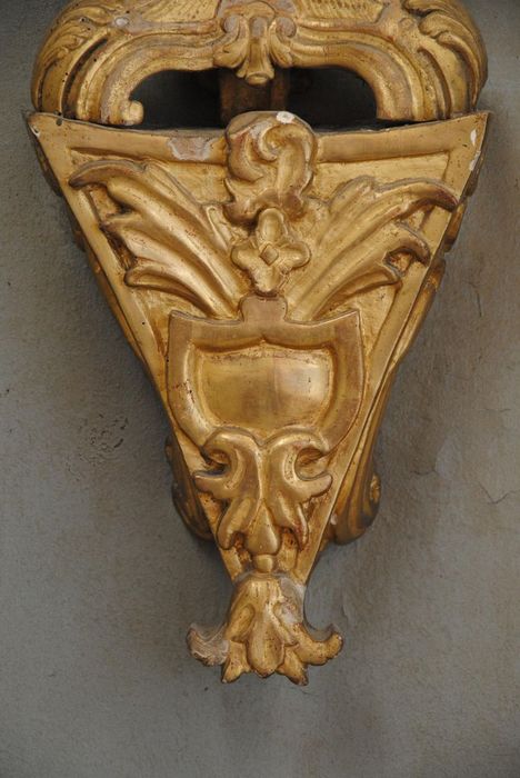 console, vue générale - © Ministère de la Culture (France), Médiathèque du patrimoine et de la photographie, Conservation des antiquités et des objets d’art de l’Ardèche – Tous droits réservés