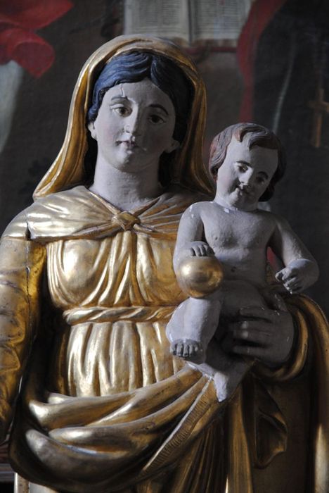 statue : Vierge à l'Enfant, vue partielle - © Ministère de la Culture (France), Médiathèque du patrimoine et de la photographie, Conservation des antiquités et des objets d’art de l’Ardèche – Tous droits réservés
