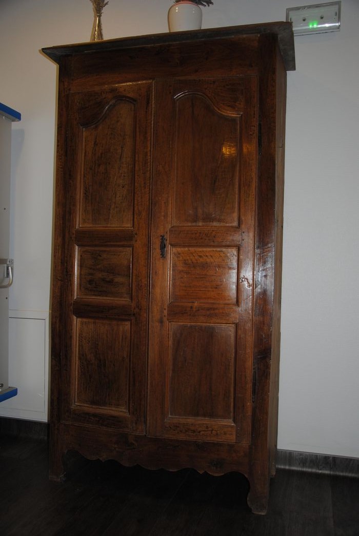 meuble de sacristie : armoire, vue générale - © Ministère de la Culture (France), Médiathèque du patrimoine et de la photographie, Conservation des antiquités et des objets d’art de l’Ardèche – Tous droits réservés