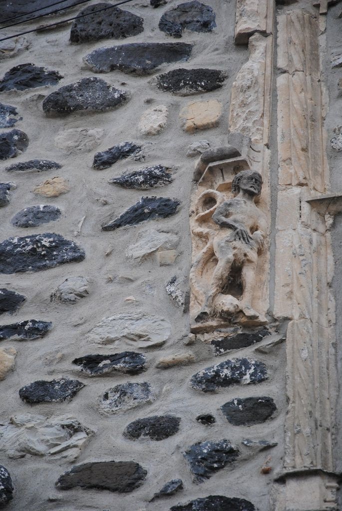 remplage : Adam, vue générale - © Ministère de la Culture (France), Conservation des antiquités et des objets d’art de l’Ardèche – Tous droits réservés