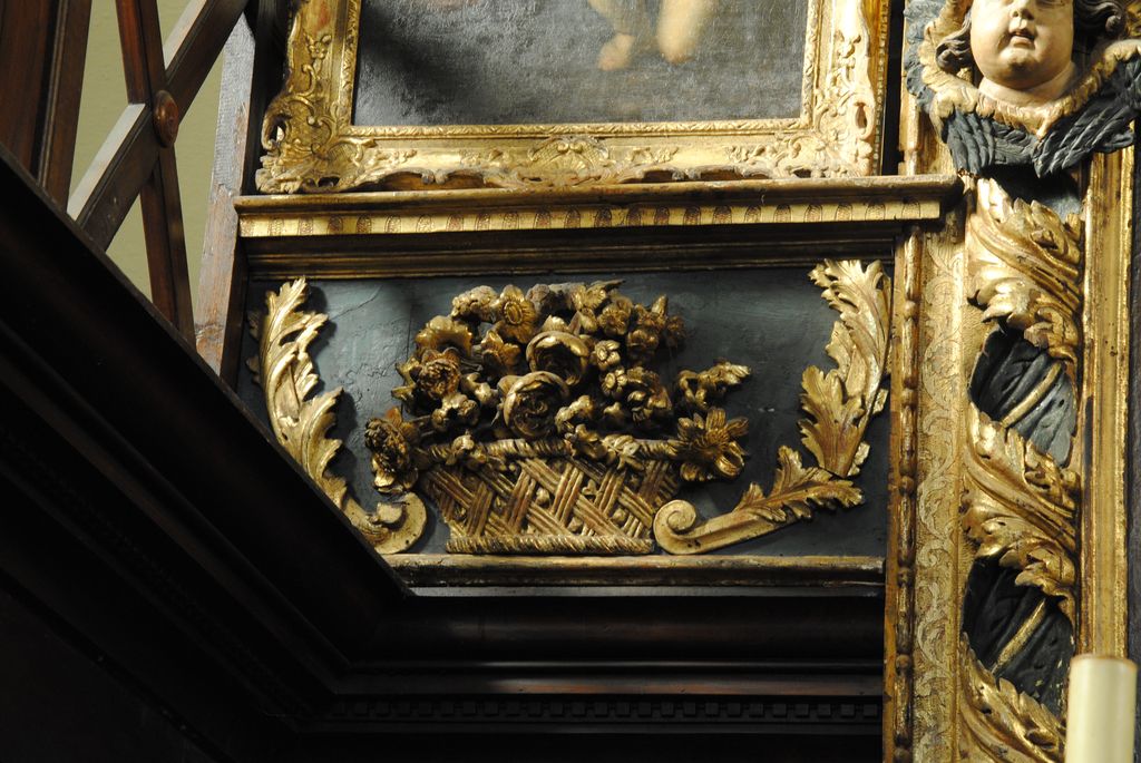 bas-relief : panier de fleurs, vue générale - © Ministère de la Culture (France), Médiathèque du patrimoine et de la photographie, Conservation des antiquités et des objets d’art de l’Ardèche – Tous droits réservés