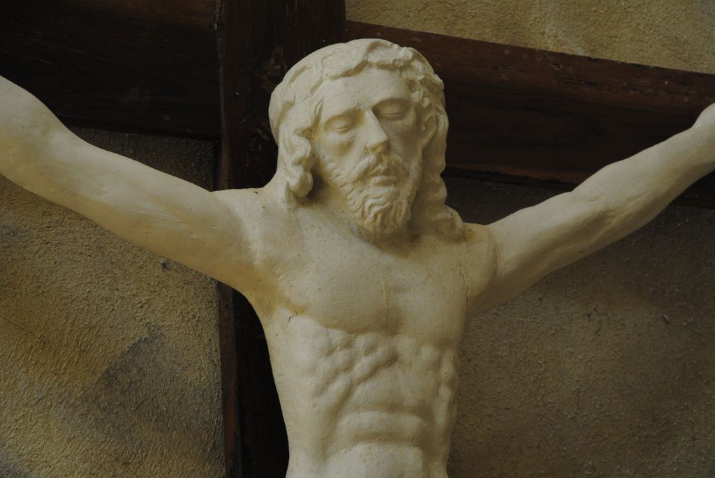 statue : Christ en croix, vue partielle - © Ministère de la Culture (France), Médiathèque du patrimoine et de la photographie, Conservation des antiquités et des objets d’art de l’Ardèche – Tous droits réservés