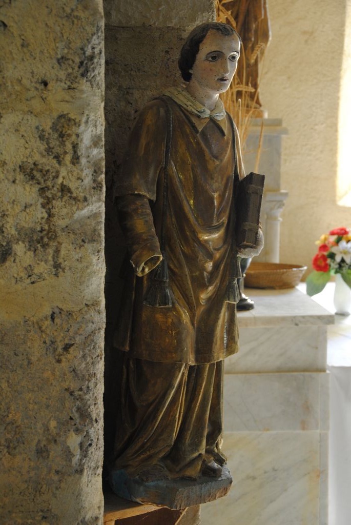 statue : saint Diacre, vue générale