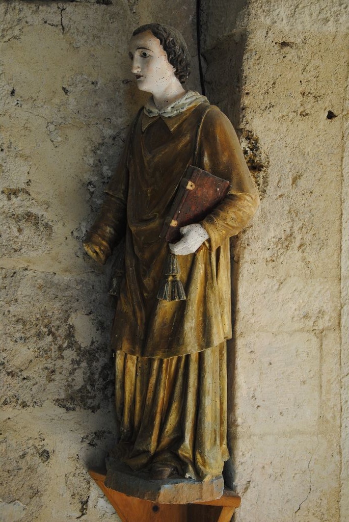 statue : saint Diacre, profil gauche, vue générale