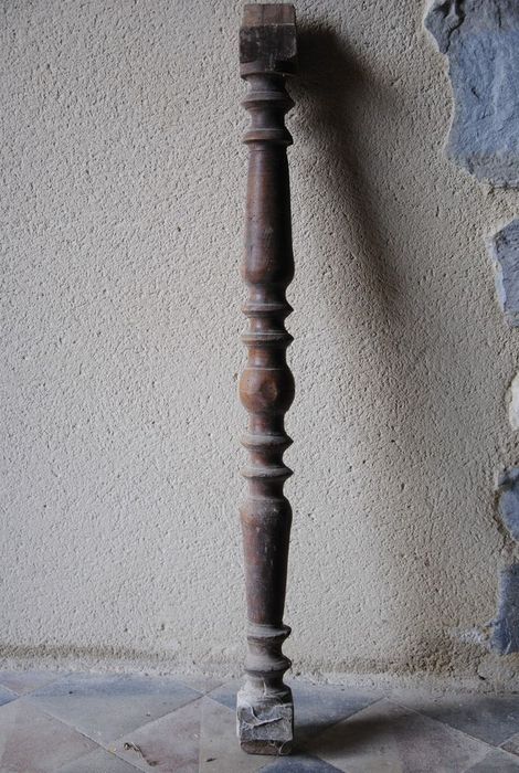 Garde-corps de tribune (fragment)