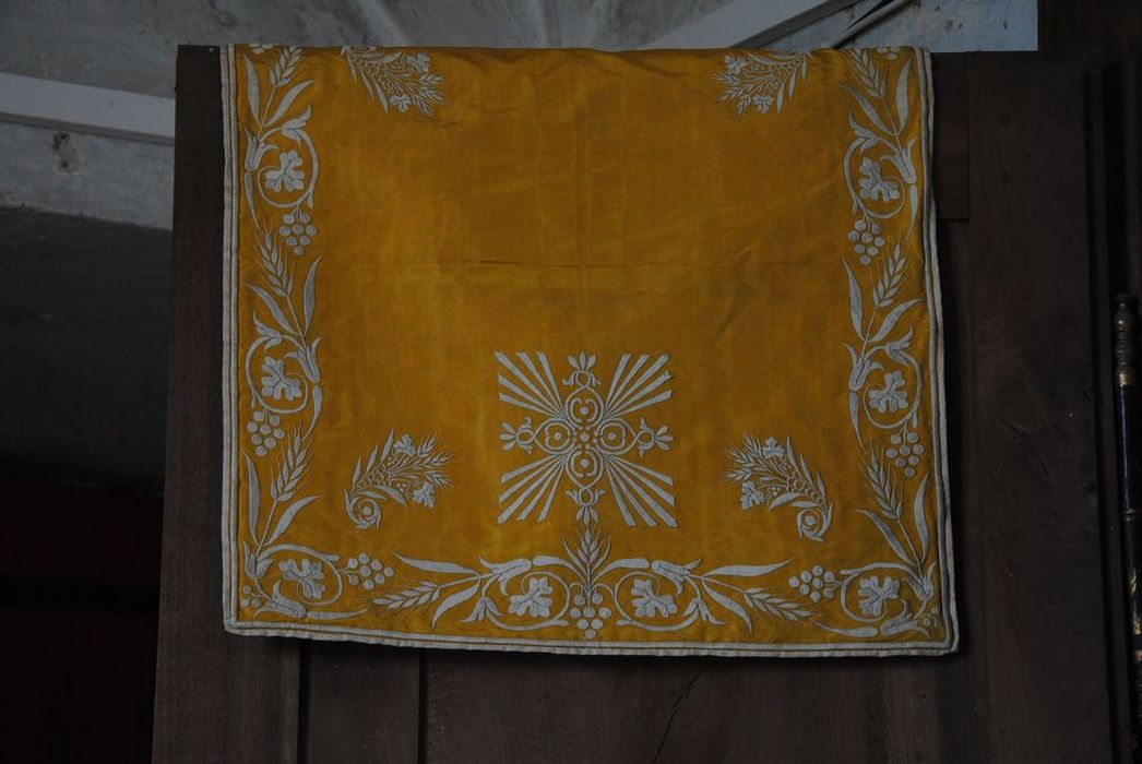 Voile de calice (ornement doré)
