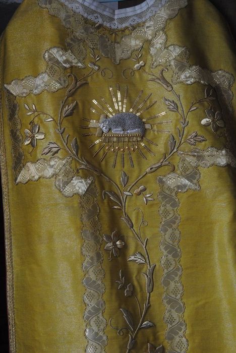 Chasuble (ornement doré), détail