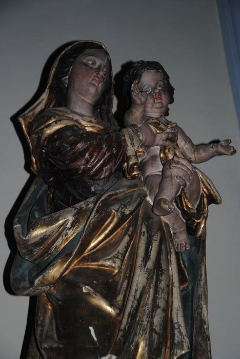 statue : Vierge à l'Enfant, vue partielle