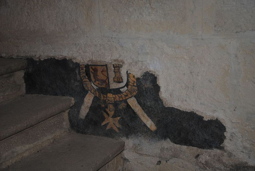 Eglise paroissiale : Peinture monumentale (fragment d'une litre funéraire)