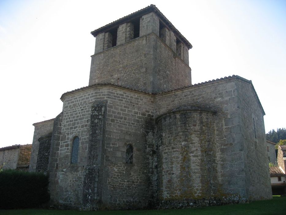 Eglise de Veyrines : Chevet, vue générale