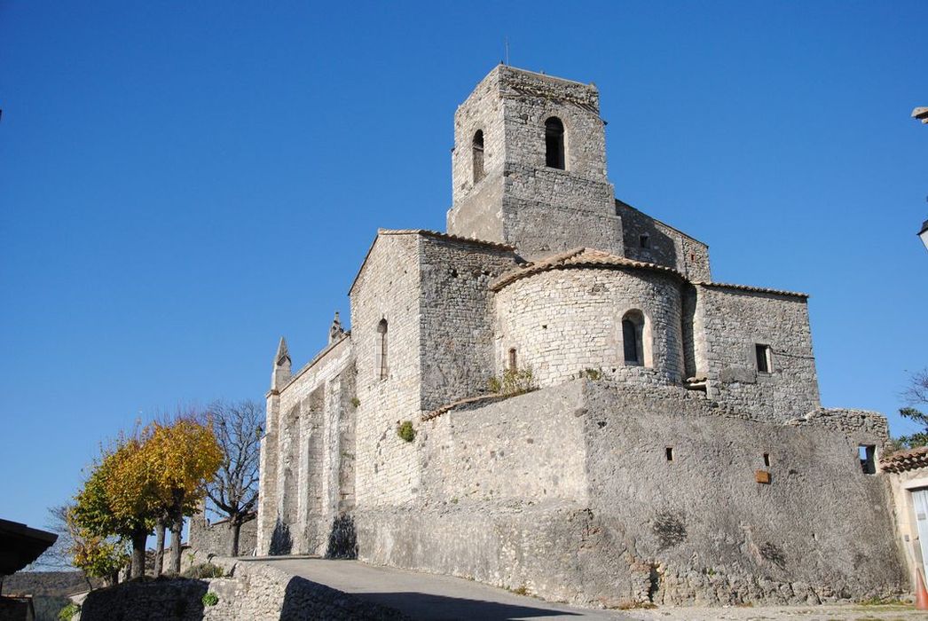 Eglise paroissiale : Ensemble sud-est, vue générale