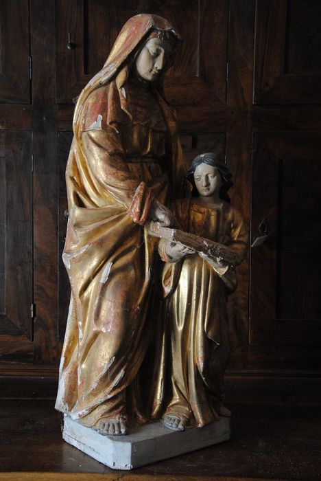 statue : La Vierge et sainte Anne