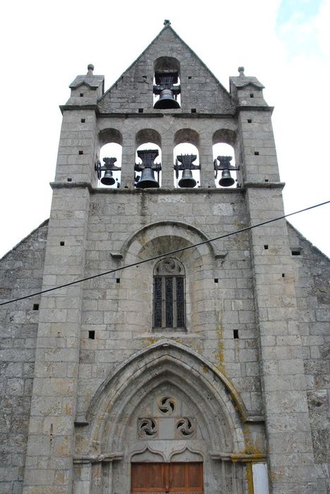 Eglise Saint-André : Façade occidentale, vue partielle