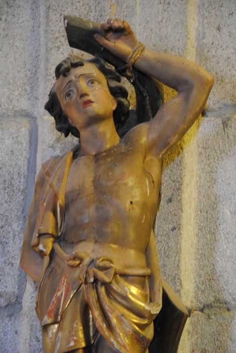 statue : Saint Sébastien, vue partielle