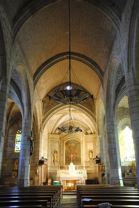 Eglise Saint-André : Nef, vue générale